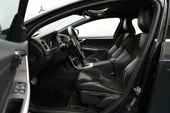 Volvo V60 4 of 19
