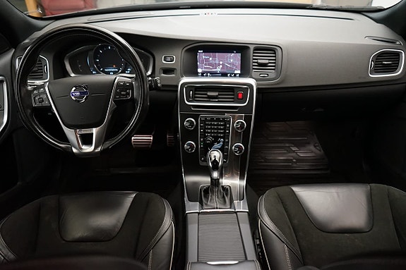 Volvo V60 5 of 19