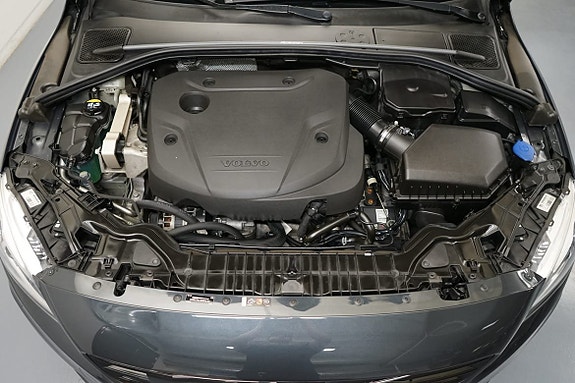 Volvo V60 10 of 19