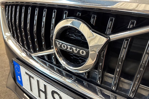Volvo V40 Cross Country 22 of 24