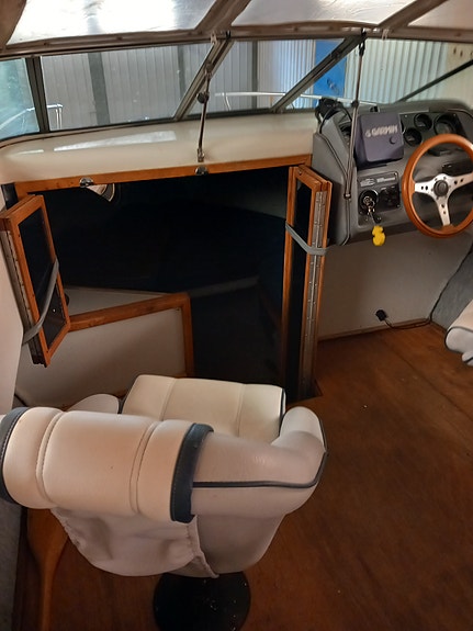 Renken 21 fot V8 Mercruiser 5,0 Alpha One. 4 of 8