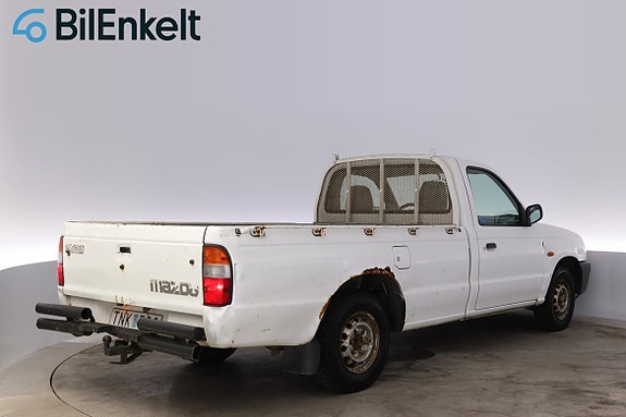 Mazda B2500 3 of 18
