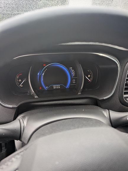 Renault Megane IV 6 of 6