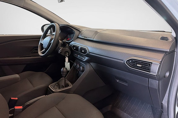 Dacia Sandero 9 of 10