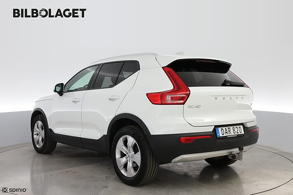 Volvo XC40 3 of 5