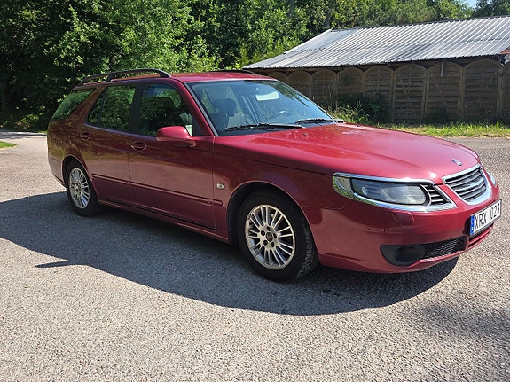 Saab 9-5 2 of 5