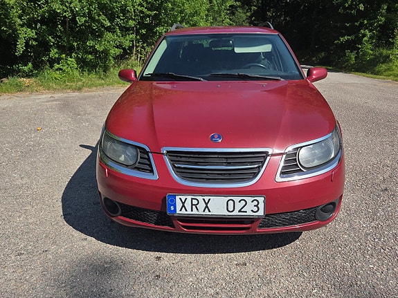 Saab 9-5 3 of 5