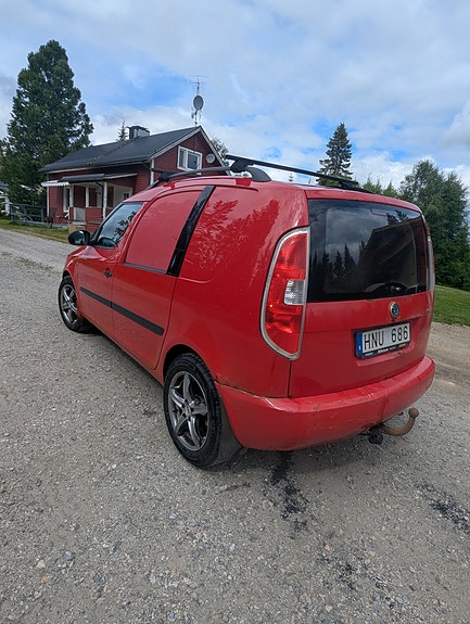 Skoda Roomster 4 of 5