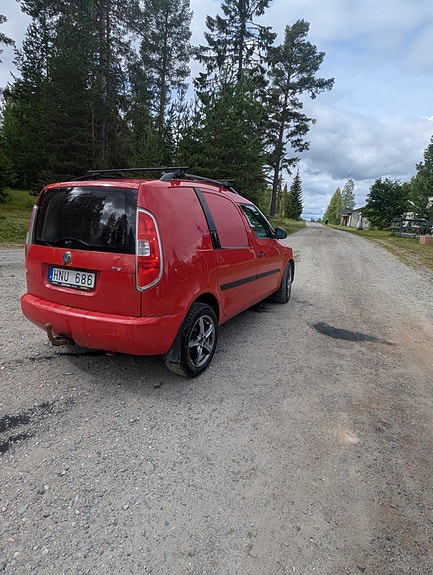 Skoda Roomster 3 of 5