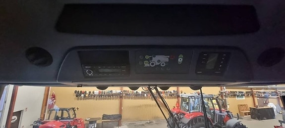 Massey Ferguson Beta 7370 9 of 14