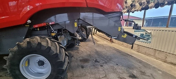 Massey Ferguson Beta 7370 12 of 14