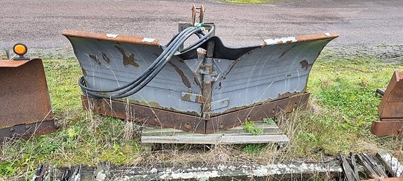 Holms 2,4 8 of 8