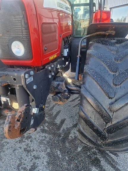 Massey Ferguson 6480 3 of 5