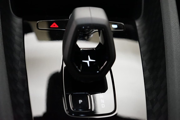 Polestar 2 14 of 18