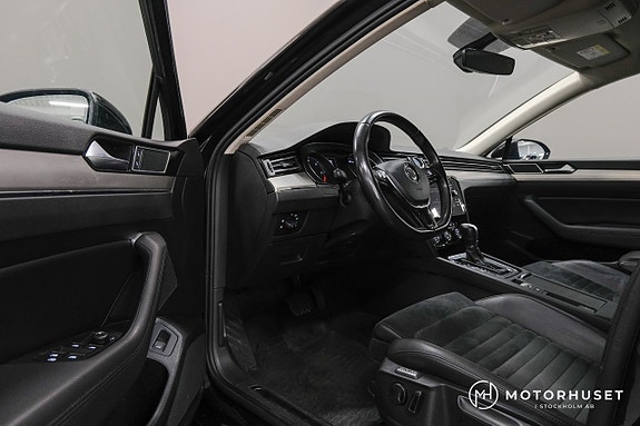 Volkswagen Passat 7 of 23