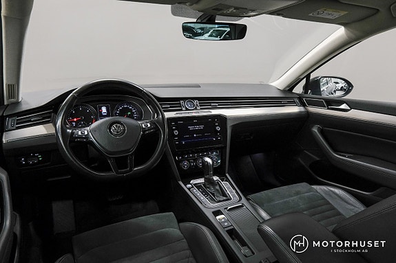 Volkswagen Passat 8 of 23