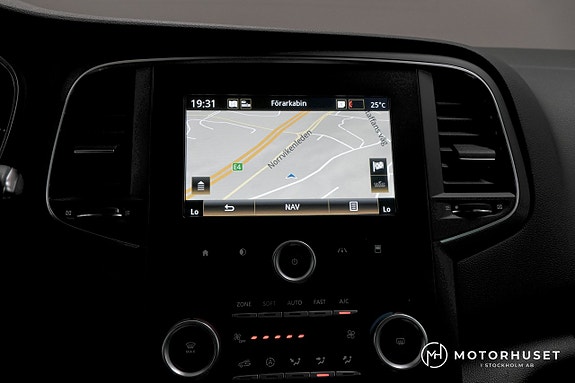 Renault Megane 15 of 19