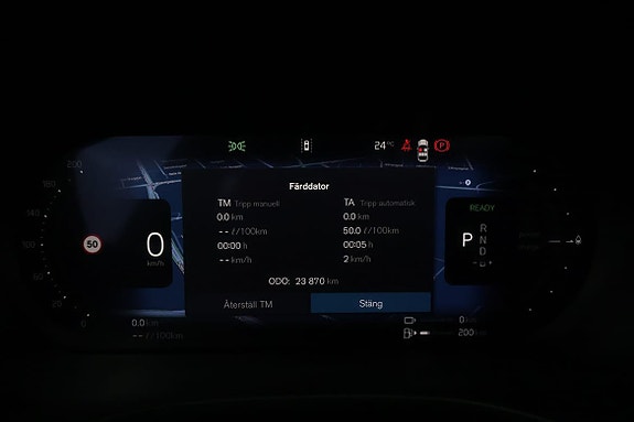 Volvo XC60 11 of 17