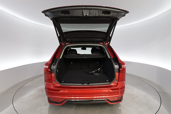 Volvo XC60 16 of 17