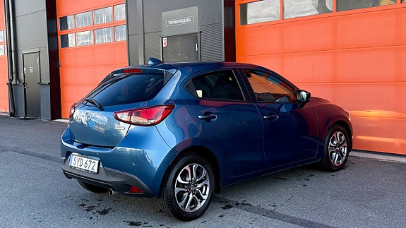 Mazda 2 7 of 20