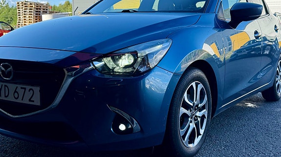 Mazda 2 11 of 20