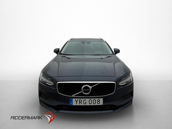 Volvo V90 2 of 5