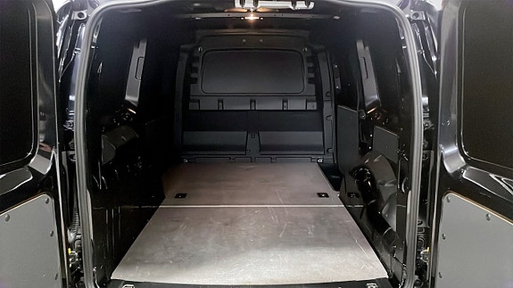 Volkswagen Caddy 8 of 15