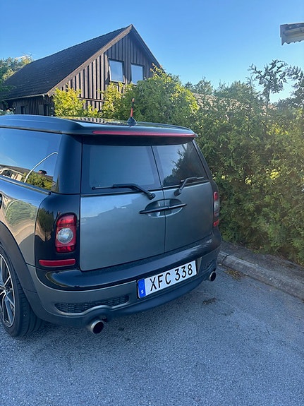MINI Clubman Cooper S 2 of 5