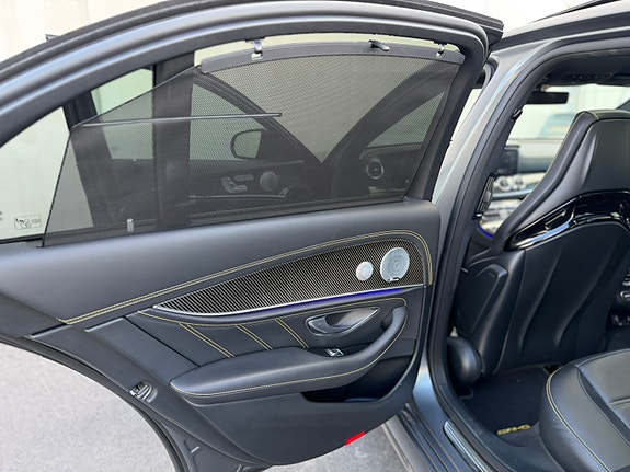 Mercedes-Benz E63 14 of 17