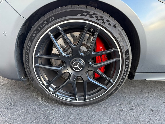 Mercedes-Benz E63 17 of 17
