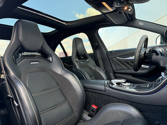 Mercedes-Benz E63 9 of 17