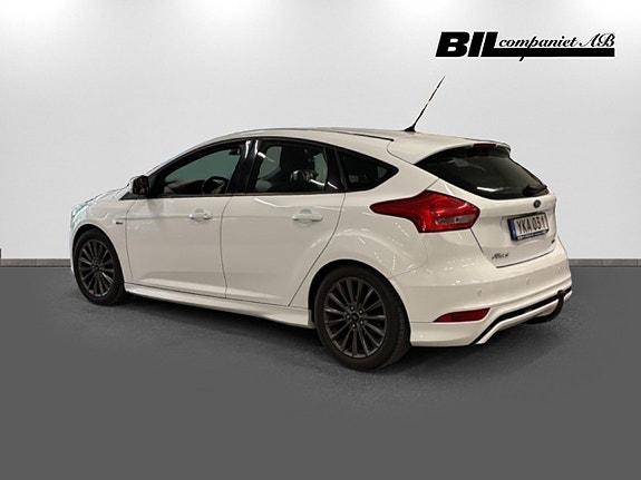 Ford Focus 6 of 15