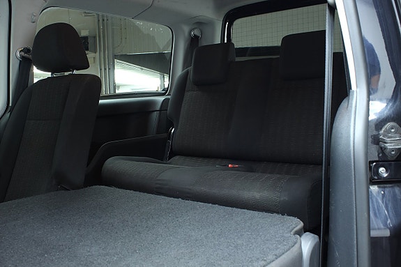Volkswagen Caddy 12 of 15