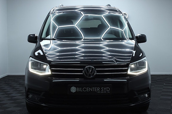 Volkswagen Caddy 2 of 5
