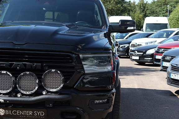 RAM 1500 2 of 5
