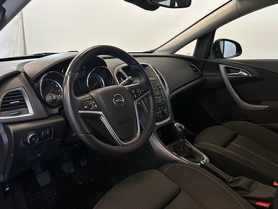 Opel Astra 4 of 5