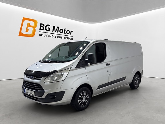 Ford Transit Custom 8 of 18