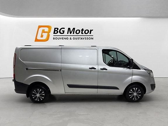 Ford Transit Custom 3 of 18