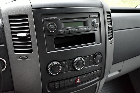 Volkswagen Crafter 20 of 25