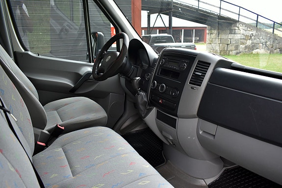 Volkswagen Crafter 9 of 25
