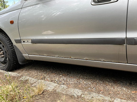 Toyota Carina 14 of 14