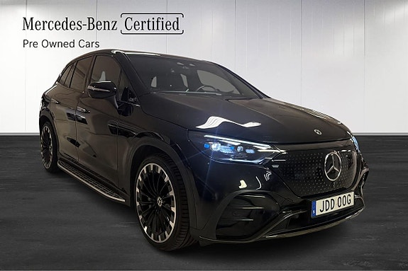 Mercedes-Benz EQE SUV 3 of 5