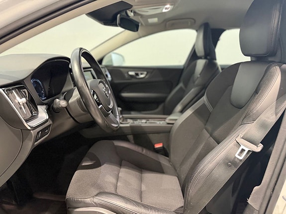 Volvo V60 14 of 15