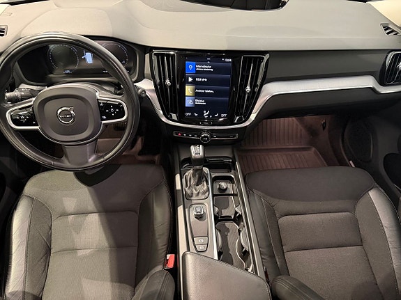 Volvo V60 12 of 15