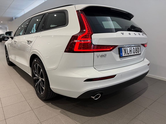 Volvo V60 5 of 15