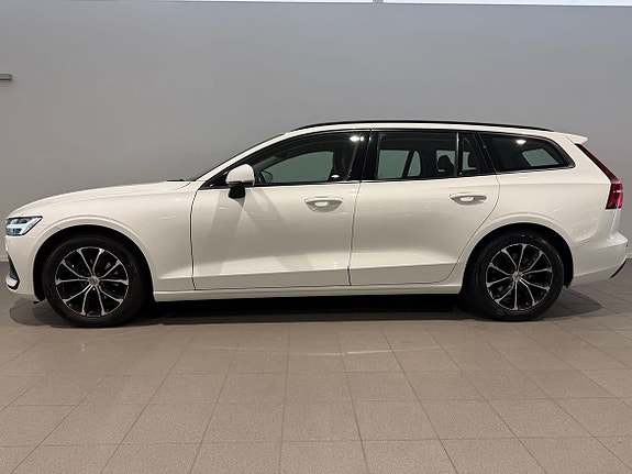 Volvo V60 3 of 5