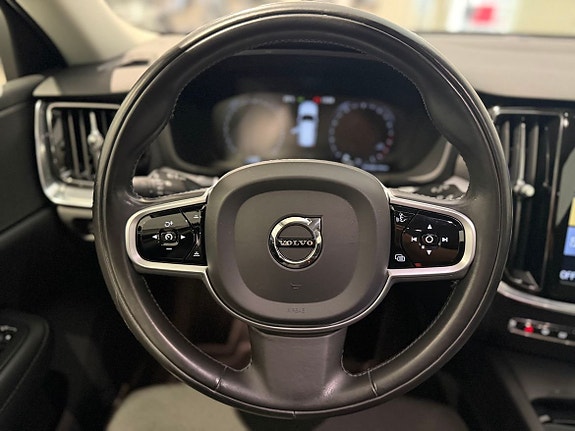 Volvo V60 13 of 15