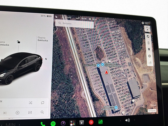Tesla Model 3 15 of 30