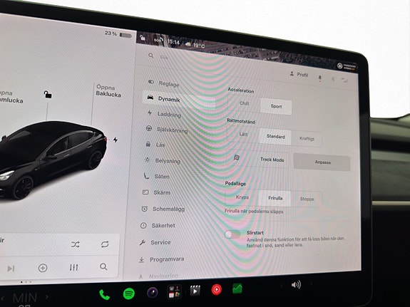 Tesla Model 3 23 of 30