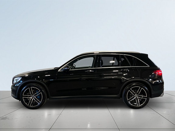 Mercedes-Benz GLC350 e 4 of 5